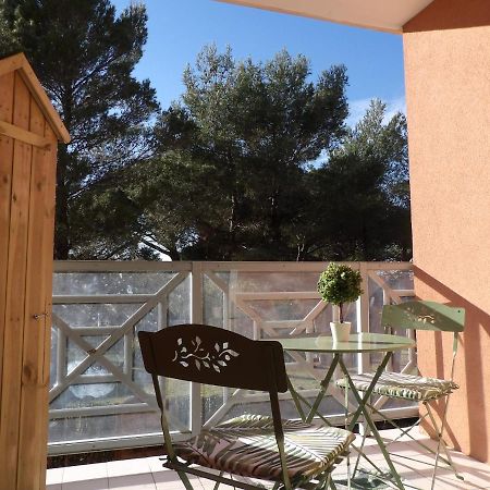 Appartement T2 Dans Residence Avec Piscine Et Tennis Saint-Raphaël Dış mekan fotoğraf